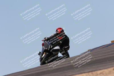 media/Apr-14-2024-SoCal Trackdays (Sun) [[70f97d3d4f]]/12-Turn 9 (150pm)/
